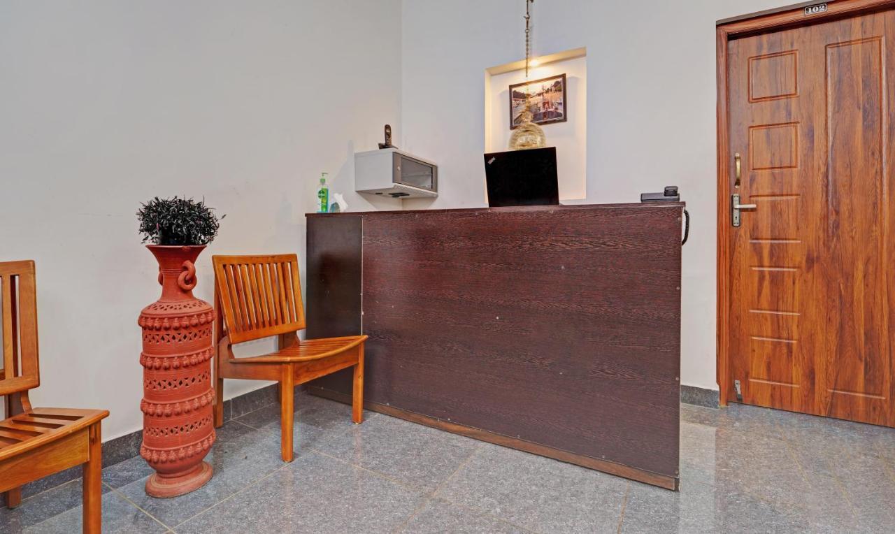 Treebo Alaka Rester Homestay マディケーリ エクステリア 写真