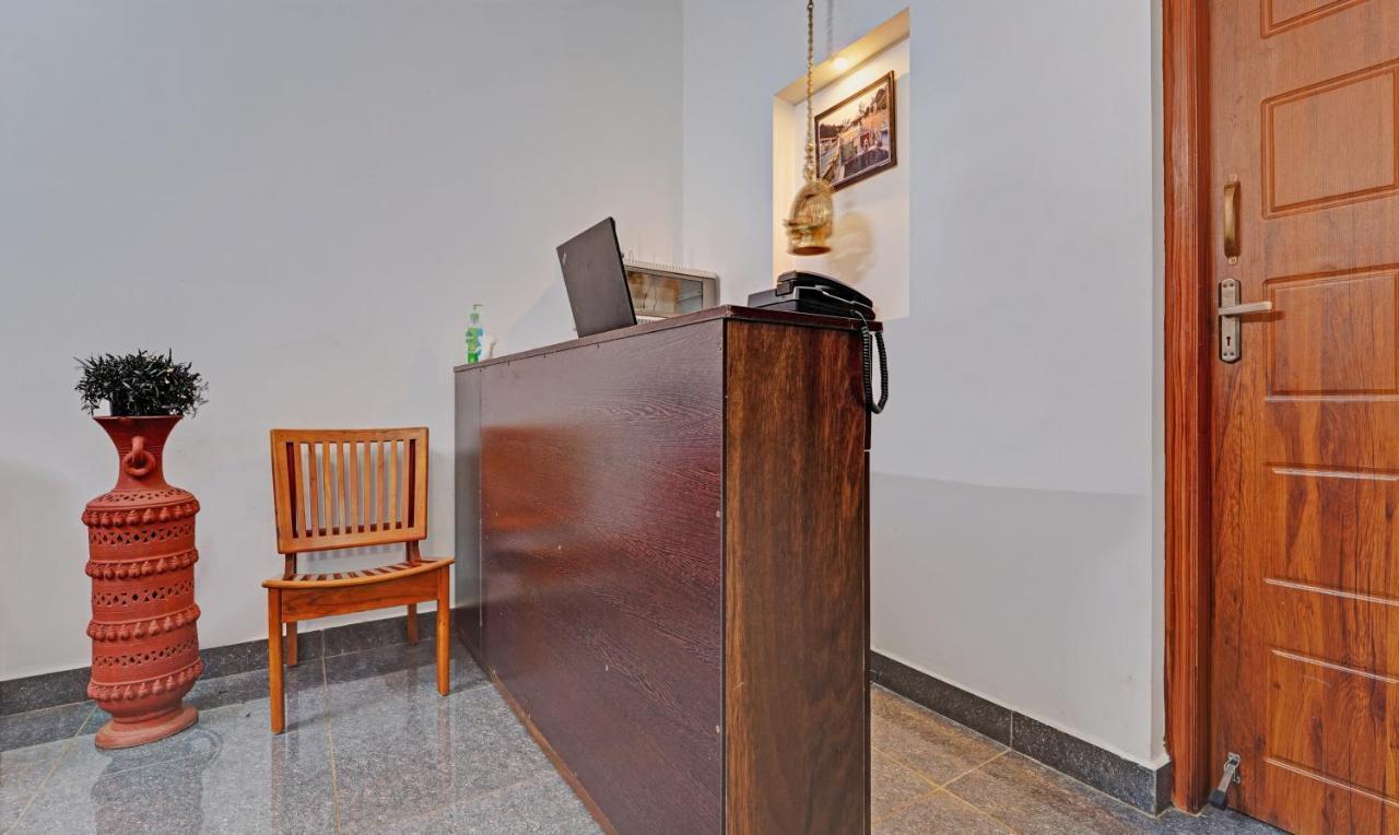 Treebo Alaka Rester Homestay マディケーリ エクステリア 写真
